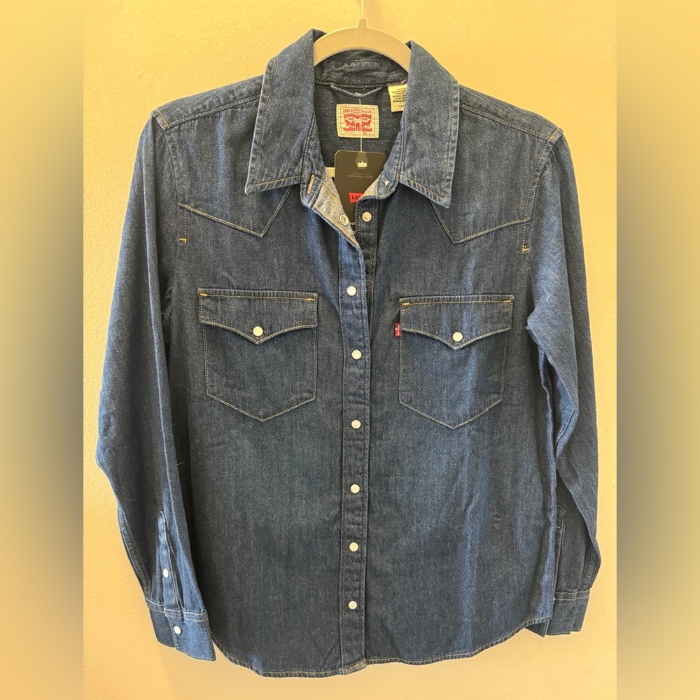 Levi's Women's Ultimate Western Denim Shirt - Small